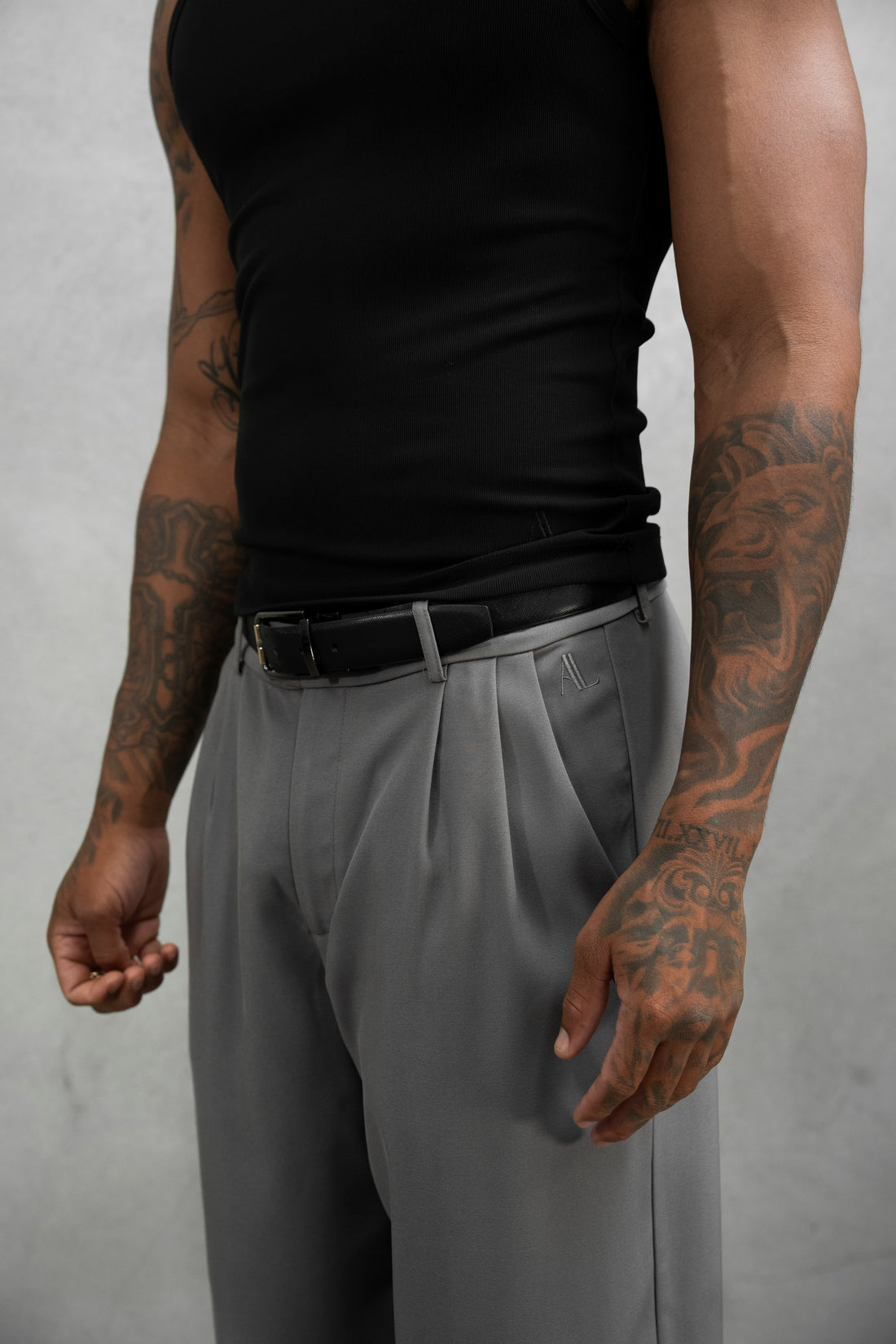 Scout Suit Shorts - Grey