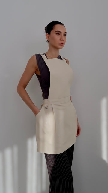 Pink La Blonde Apron - Cream Leather