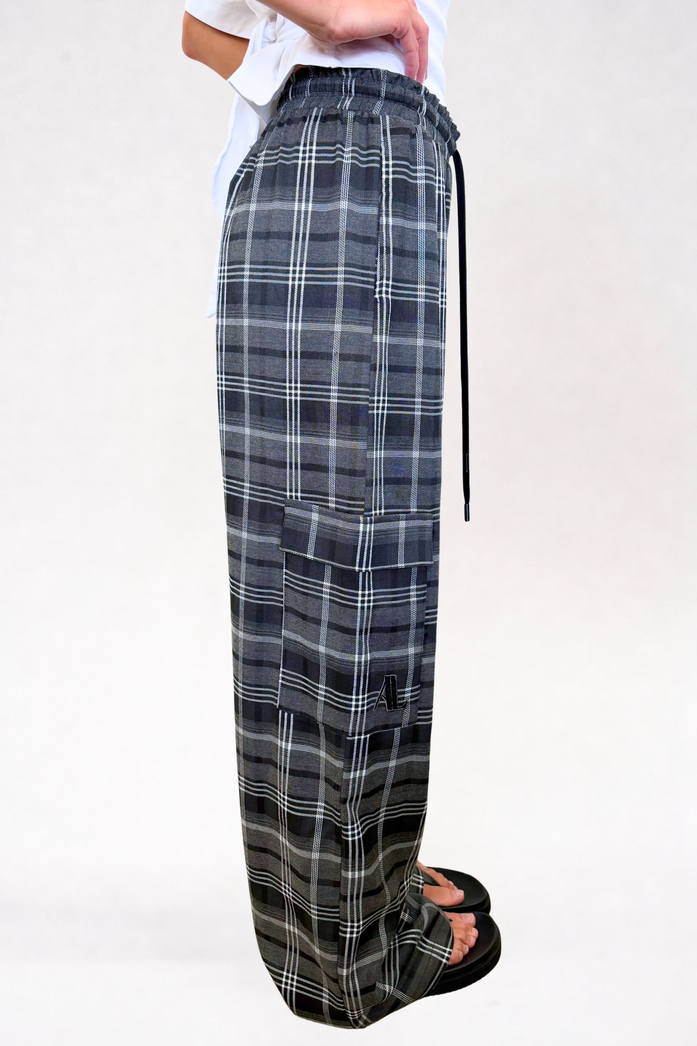 Plaid Cargo Pant | Sample