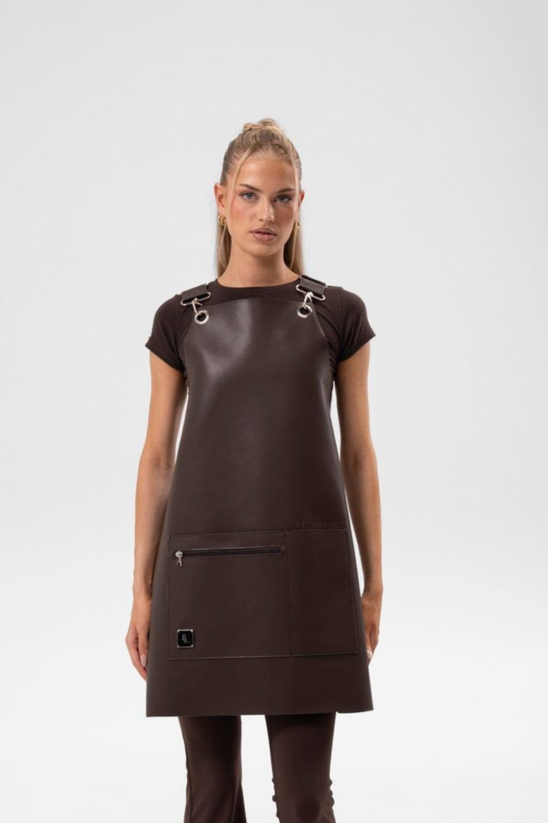Choc leather apron 