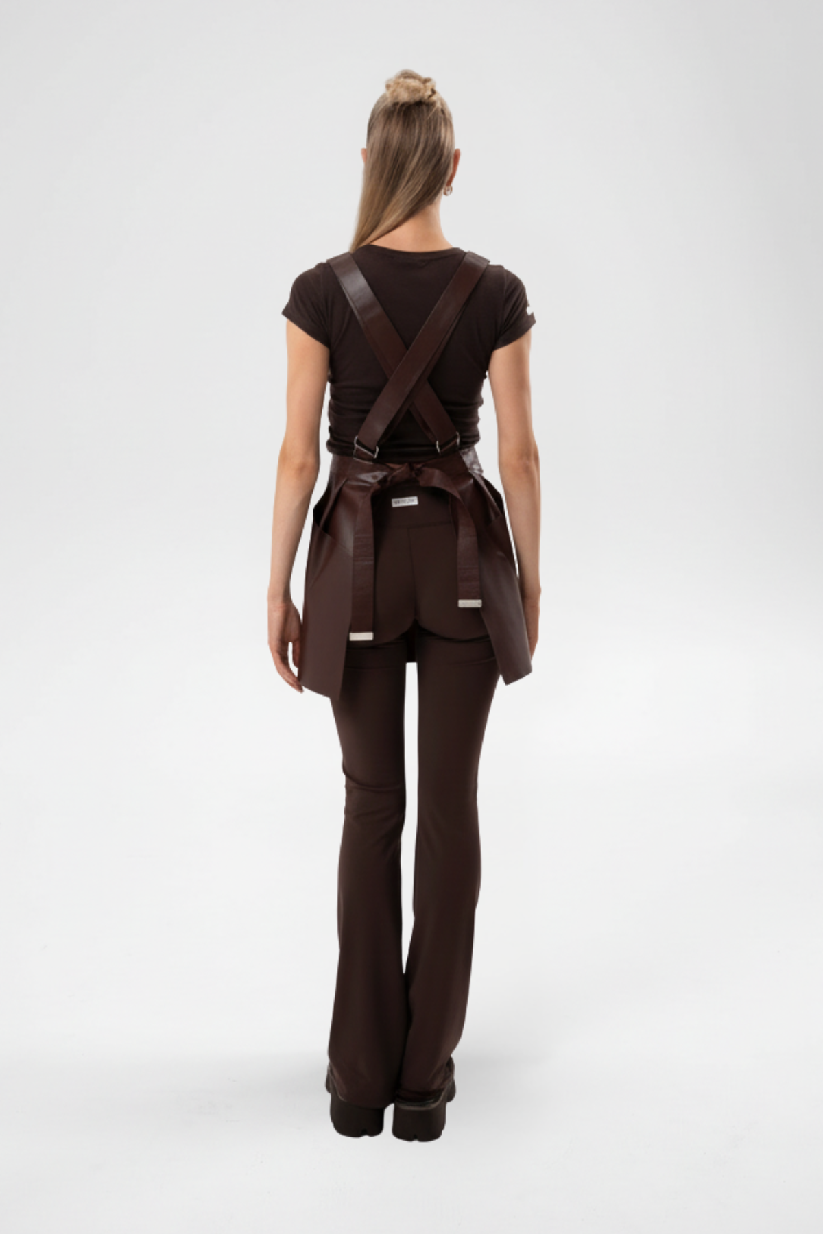 Ape The Label | The Pinny Apron - Chocolate
