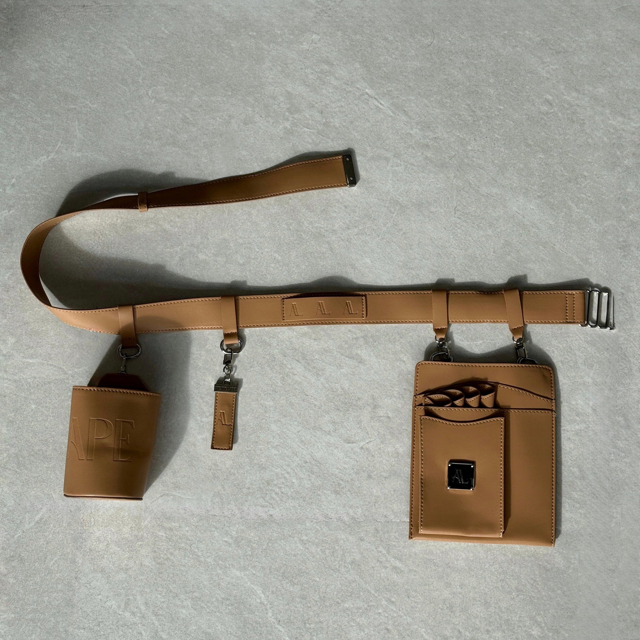 The Scissor Pouch Belt - Tan