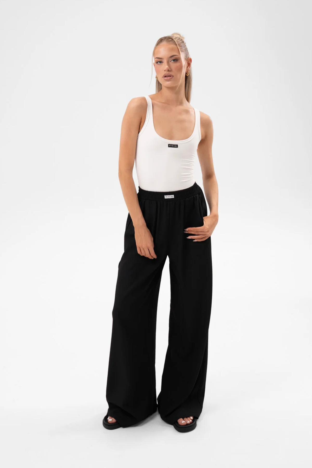 Chelsea_Tank_White