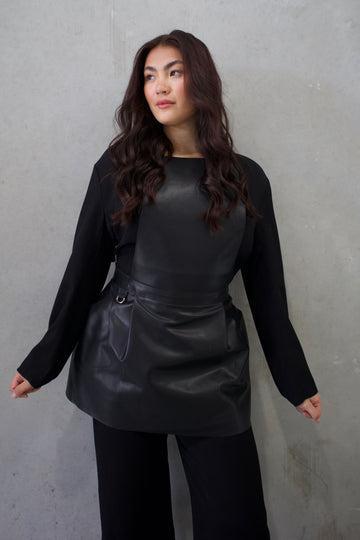 The Pinny Apron - Black Leather