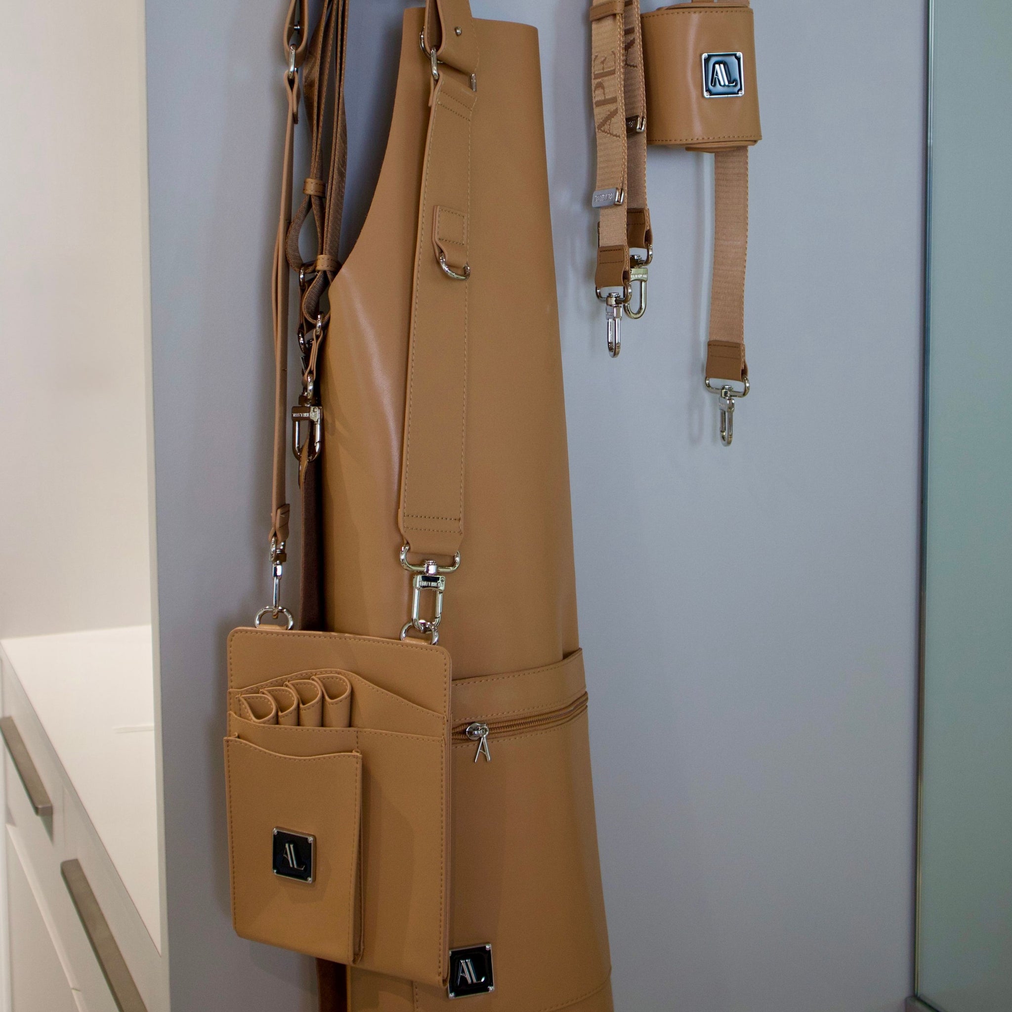 The Essentials Kit - Tan