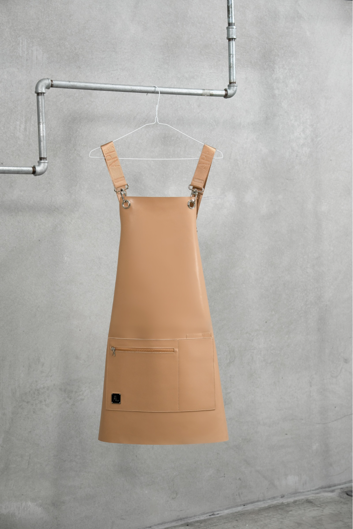 The Apron - Tan Leather
