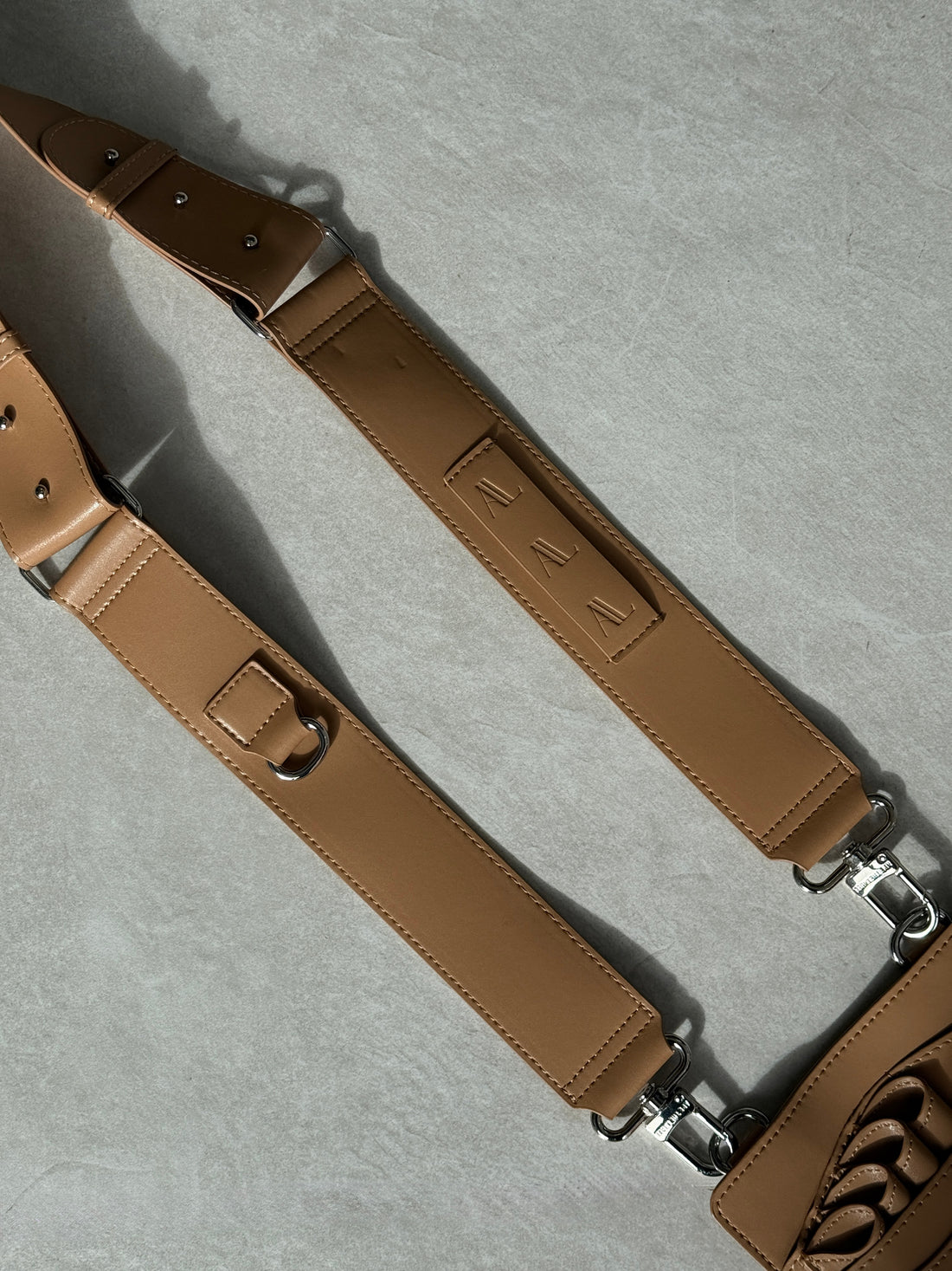 The Scissor Pouch Shoulder Strap - Tan