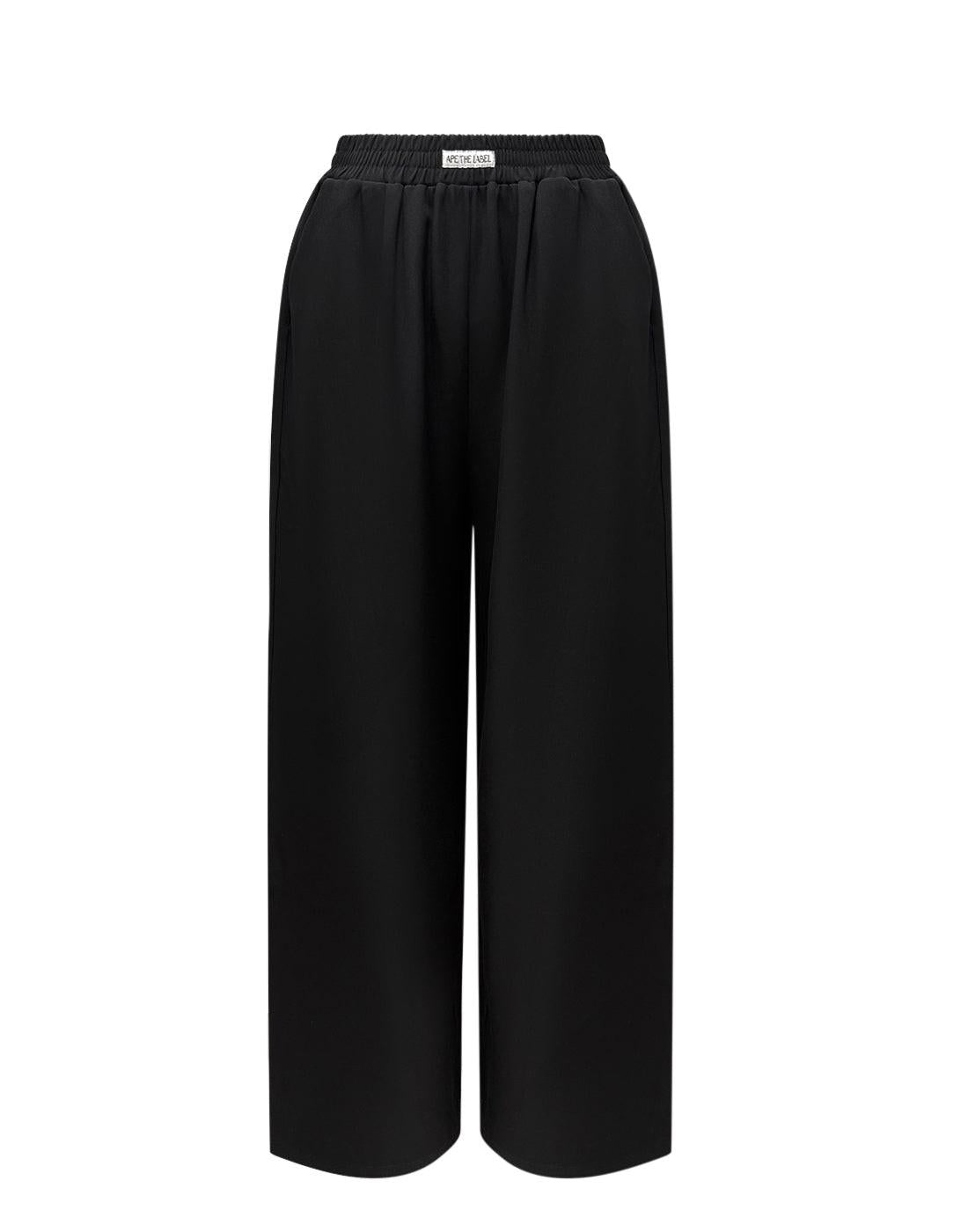Tara Pant.