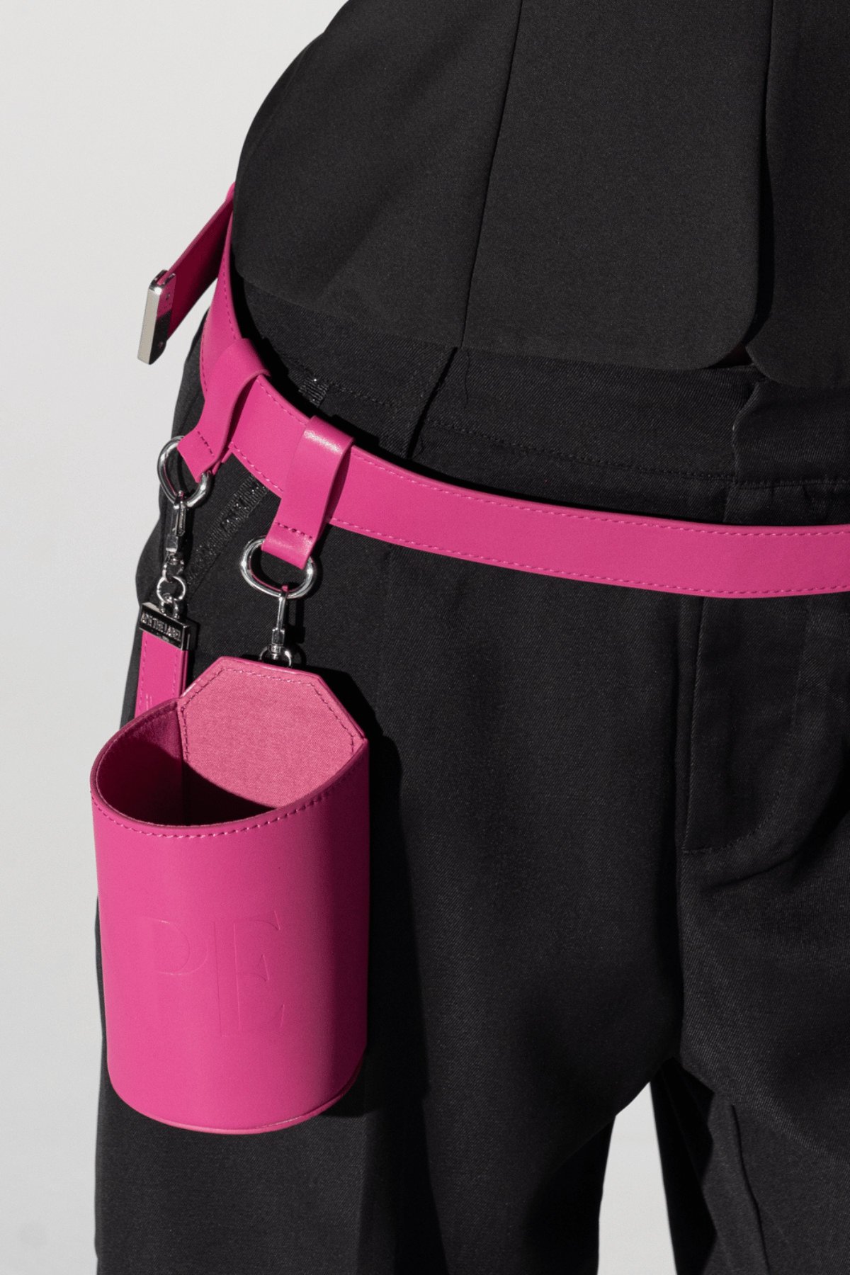 Scissor Pouch Belt.