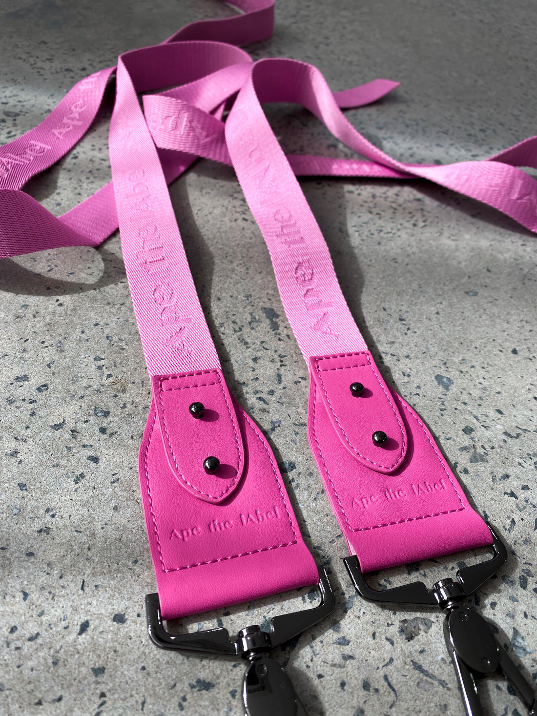 The Straps